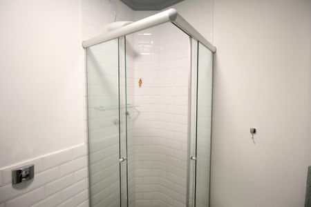 Apartamento para alugar com 66m², 2 quartos e sem vagaBanheiro