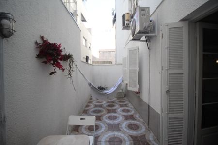 Quintal de apartamento para alugar com 2 quartos, 66m² em Floresta, Porto Alegre