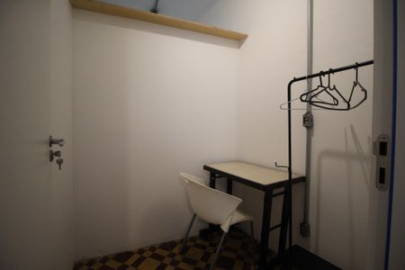 Apartamento para alugar com 66m², 2 quartos e sem vagaEscritório