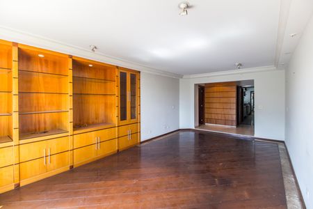 Apartamento à venda com 153m², 2 quartos e 2 vagas Apartamento à venda com 153m², 2 quartos e 2 vagasSala