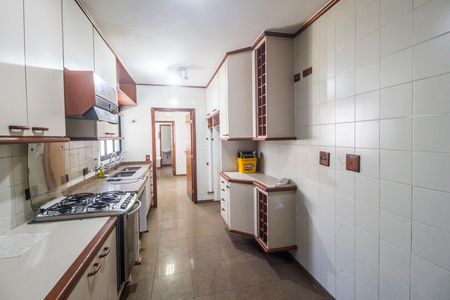 Apartamento à venda com 153m², 2 quartos e 2 vagas Apartamento à venda com 153m², 2 quartos e 2 vagasCozinha