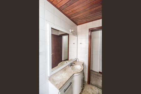 Banheiro de apartamento para alugar com 2 quartos, 153m² em Alphaville Industrial, Barueri