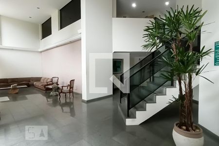 Apartamento à venda com 153m², 2 quartos e 2 vagas Apartamento à venda com 153m², 2 quartos e 2 vagasHall de entrada