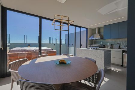 Apartamento à venda com 150m², 3 quartos e 3 vagas