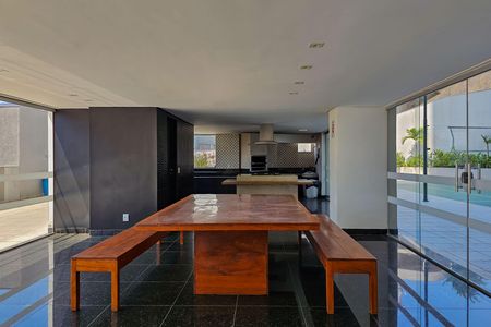 Apartamento à venda com 150m², 3 quartos e 3 vagas