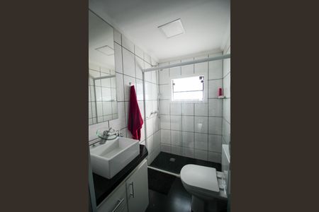 Banheiro da Suíte  de casa para alugar com 3 quartos, 245m² em Jardim Serrano, Votorantim