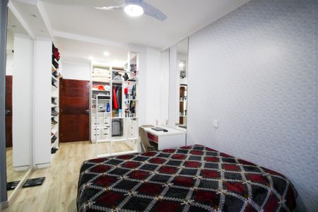 Casa para alugar com 245m², 3 quartos e 2 vagasQuarto 2