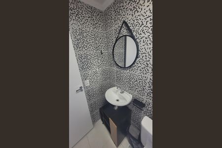 Apartamento para alugar com 42m², 2 quartos e sem vagaBanheiro