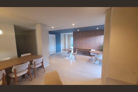 Apartamento para alugar com 42m², 2 quartos e sem vagaÁrea comum - Salão de festas