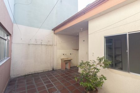 Área de Serviço de casa à venda com 3 quartos, 97m² em Vila Constança, São Paulo