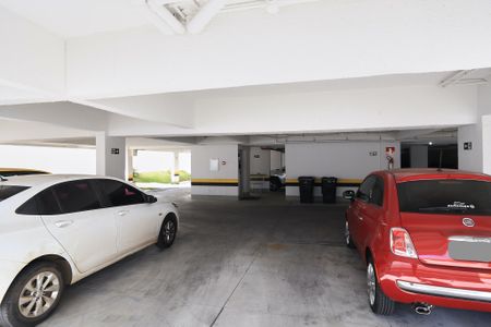 Apartamento à venda com 115m², 2 quartos e 2 vagas Apartamento à venda com 115m², 2 quartos e 2 vagasGaragem