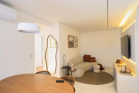 Apartamento à venda com 115m², 2 quartos e 2 vagas Apartamento à venda com 115m², 2 quartos e 2 vagasSala