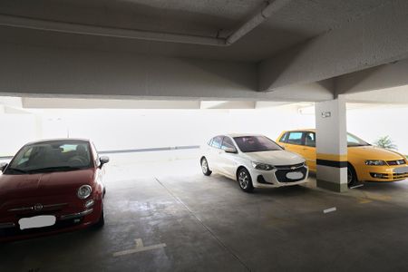 Apartamento à venda com 115m², 2 quartos e 2 vagas Apartamento à venda com 115m², 2 quartos e 2 vagasGaragem