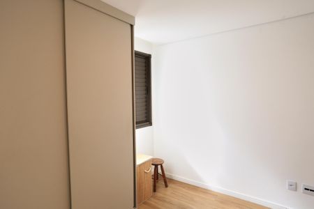 Apartamento à venda com 115m², 2 quartos e 2 vagas Apartamento à venda com 115m², 2 quartos e 2 vagasQuarto