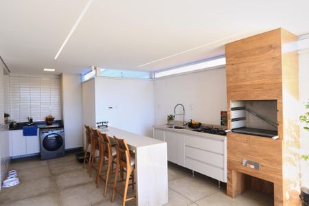 Apartamento à venda com 115m², 2 quartos e 2 vagas Apartamento à venda com 115m², 2 quartos e 2 vagasChurrasqueira