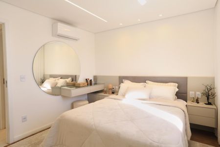 Apartamento à venda com 115m², 2 quartos e 2 vagas Apartamento à venda com 115m², 2 quartos e 2 vagasSuíte