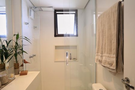 Apartamento à venda com 115m², 2 quartos e 2 vagas Apartamento à venda com 115m², 2 quartos e 2 vagasBanheiro