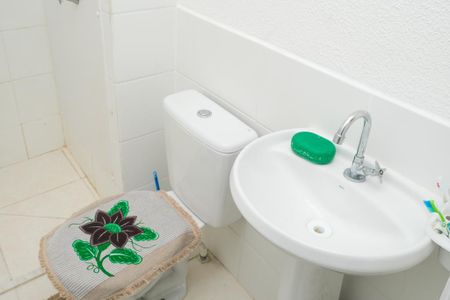 Apartamento para alugar com 42m², 2 quartos e sem vaga Apartamento para alugar com 42m², 2 quartos e sem vagaBanheiro