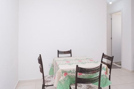 Apartamento para alugar com 42m², 2 quartos e sem vaga Apartamento para alugar com 42m², 2 quartos e sem vagaSala