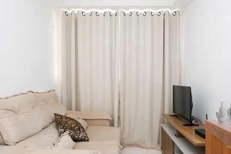 Apartamento para alugar com 42m², 2 quartos e sem vaga Apartamento para alugar com 42m², 2 quartos e sem vagaSala
