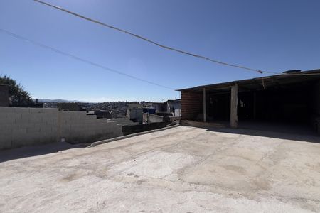 Garagem de casa para alugar com 2 quartos, 111m² em Jardim Monte Alegre, Guarulhos