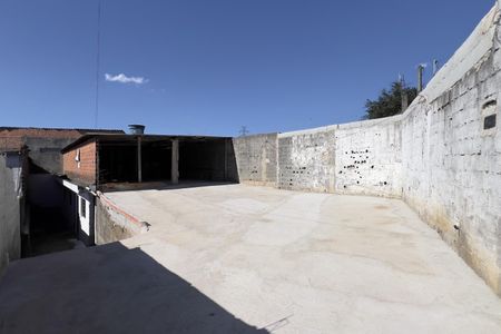 Casa para alugar com 111m², 2 quartos e 4 vagas Casa para alugar com 111m², 2 quartos e 4 vagasGaragem