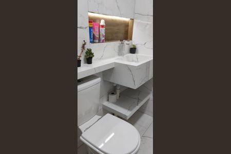 Apartamento à venda com 42m², 2 quartos e 1 vaga Apartamento à venda com 42m², 2 quartos e 1 vagaBanheiro