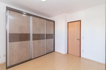 Casa para alugar com 106m², 3 quartos e 2 vagas Casa para alugar com 106m², 3 quartos e 2 vagasSuíte