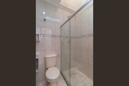 Casa para alugar com 106m², 3 quartos e 2 vagas Casa para alugar com 106m², 3 quartos e 2 vagasBanheiro