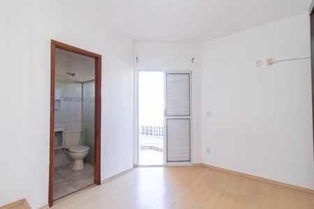 Casa para alugar com 106m², 3 quartos e 2 vagas Casa para alugar com 106m², 3 quartos e 2 vagasSuíte