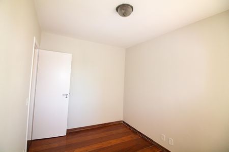 Apartamento à venda com 61m², 2 quartos e 1 vaga Apartamento à venda com 61m², 2 quartos e 1 vagaQuarto 2