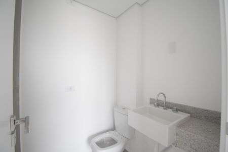Apartamento à venda com 80m², 2 quartos e 1 vagaBanheiro da Suíte