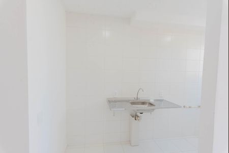 Cozinha de apartamento à venda com 2 quartos, 44m² em Vila Palacios, Campinas