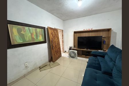 Sala de casa para alugar com 2 quartos, 120m² em Bento Ribeiro, Rio de Janeiro