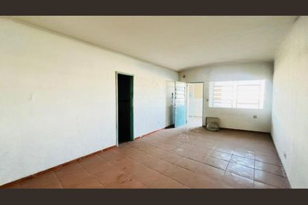 Studio para alugar com 26m², 1 quarto e sem vaga Studio para alugar com 26m², 1 quarto e sem vagaQuarto / Cozinha