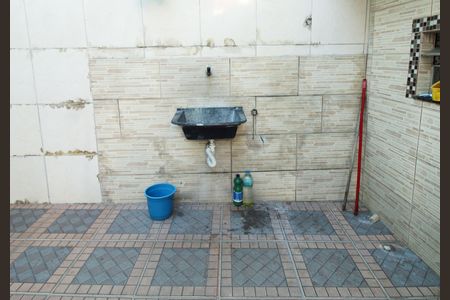 Casa para alugar com 50m², 2 quartos e sem vagaÁrea de Serviço