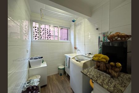 Apartamento à venda com 68m², 2 quartos e 1 vaga Apartamento à venda com 68m², 2 quartos e 1 vagaLavanderia