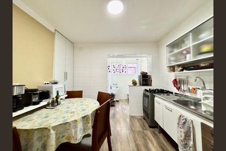 Apartamento à venda com 68m², 2 quartos e 1 vaga Apartamento à venda com 68m², 2 quartos e 1 vagaCozinha