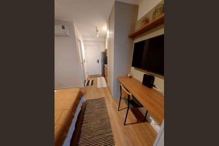 Apartamento à venda com 22m², 1 quarto e sem vaga Apartamento à venda com 22m², 1 quarto e sem vagaSala/Quarto