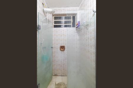 Apartamento à venda com 61m², 2 quartos e 1 vaga Apartamento à venda com 61m², 2 quartos e 1 vagaBanheiro