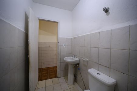 Casa para alugar com 77m², 2 quartos e 1 vagaBanheiro