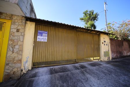 Fachada de casa para alugar com 2 quartos, 77m² em Vila Robertina, São Paulo