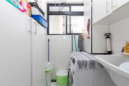 Área de Serviço de apartamento para alugar com 2 quartos, 62m² em Santo Amaro, São Paulo