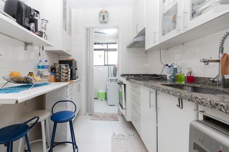 Cozinha de apartamento para alugar com 2 quartos, 62m² em Santo Amaro, São Paulo