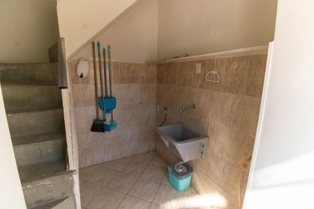 Casa à venda com 100m², 4 quartos e sem vagaÁrea de Serviço