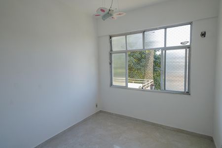 Quarto 1 de apartamento para alugar com 3 quartos, 54m² em Campo Grande, Rio de Janeiro