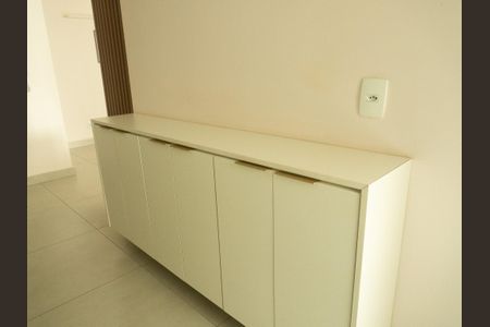 Cozinha - Armários de apartamento para alugar com 2 quartos, 60m² em Balneário Tropical, Paulínia