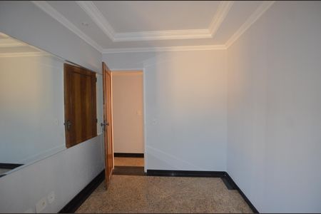 Apartamento à venda com 244m², 3 quartos e 2 vagasQuarto 3