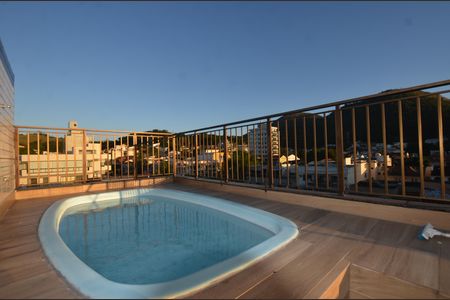 Piscina de apartamento à venda com 3 quartos, 244m² em Vila Valqueire, Rio de Janeiro
