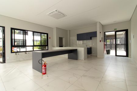 Apartamento para alugar com 45m², 1 quarto e 1 vaga Apartamento para alugar com 45m², 1 quarto e 1 vagaÁrea comum - Salão de festas